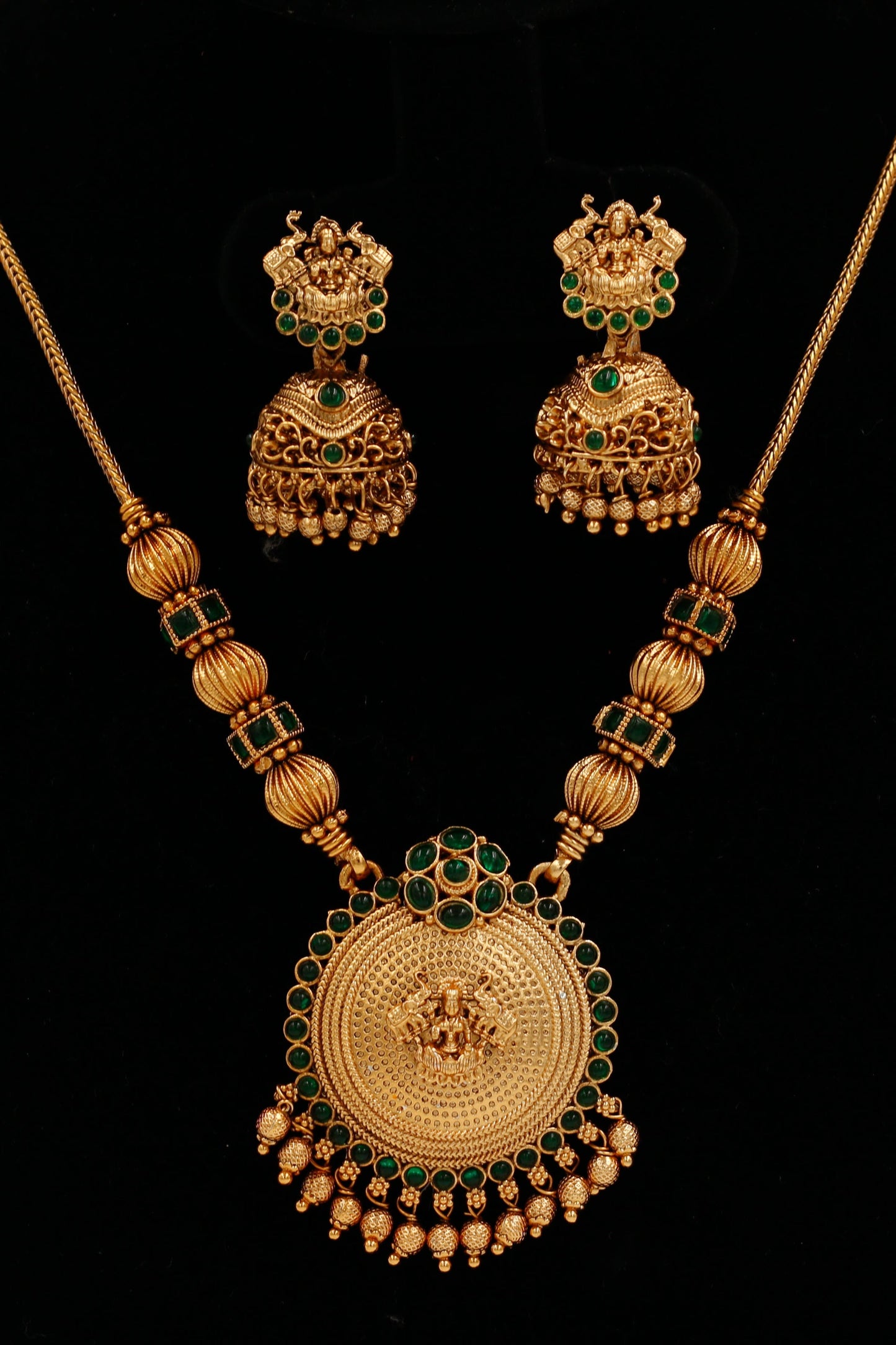 Lakshmi Dollar Necklace Set ( Green)