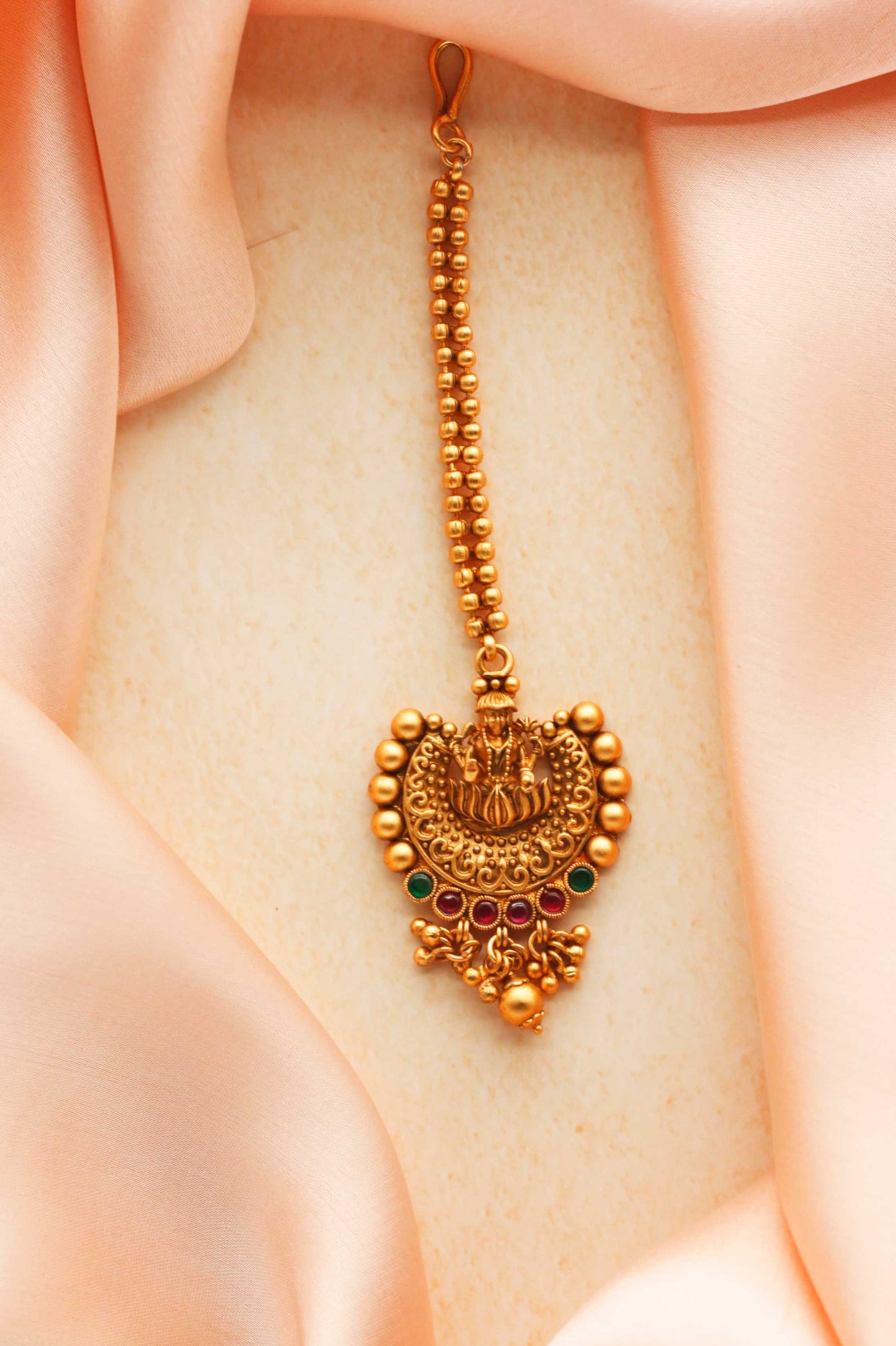 Lakshmi Kempstone Maang Tikka