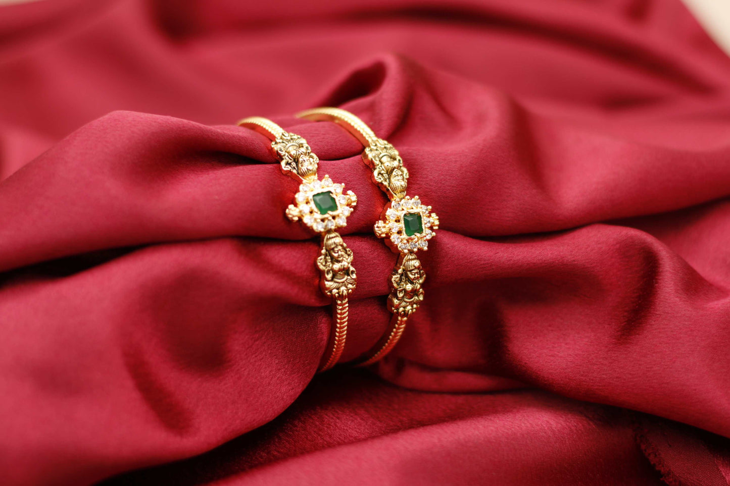 Emerald (Green) Nagas Lakshmi Kada Set