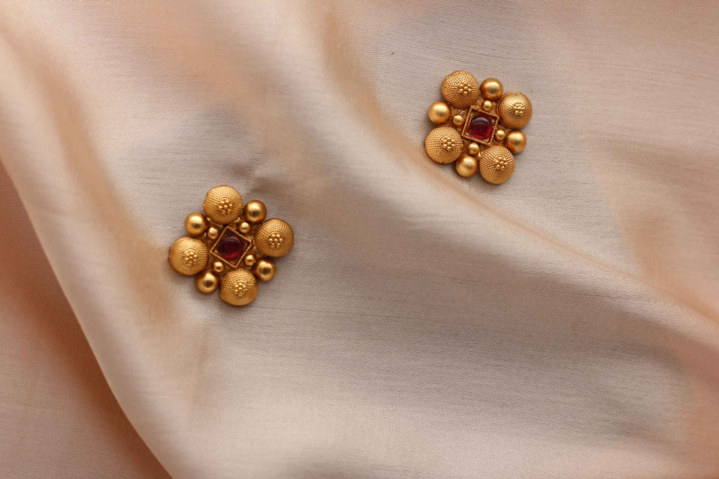 Maroon Monalisa Stone Sufi Choker Set