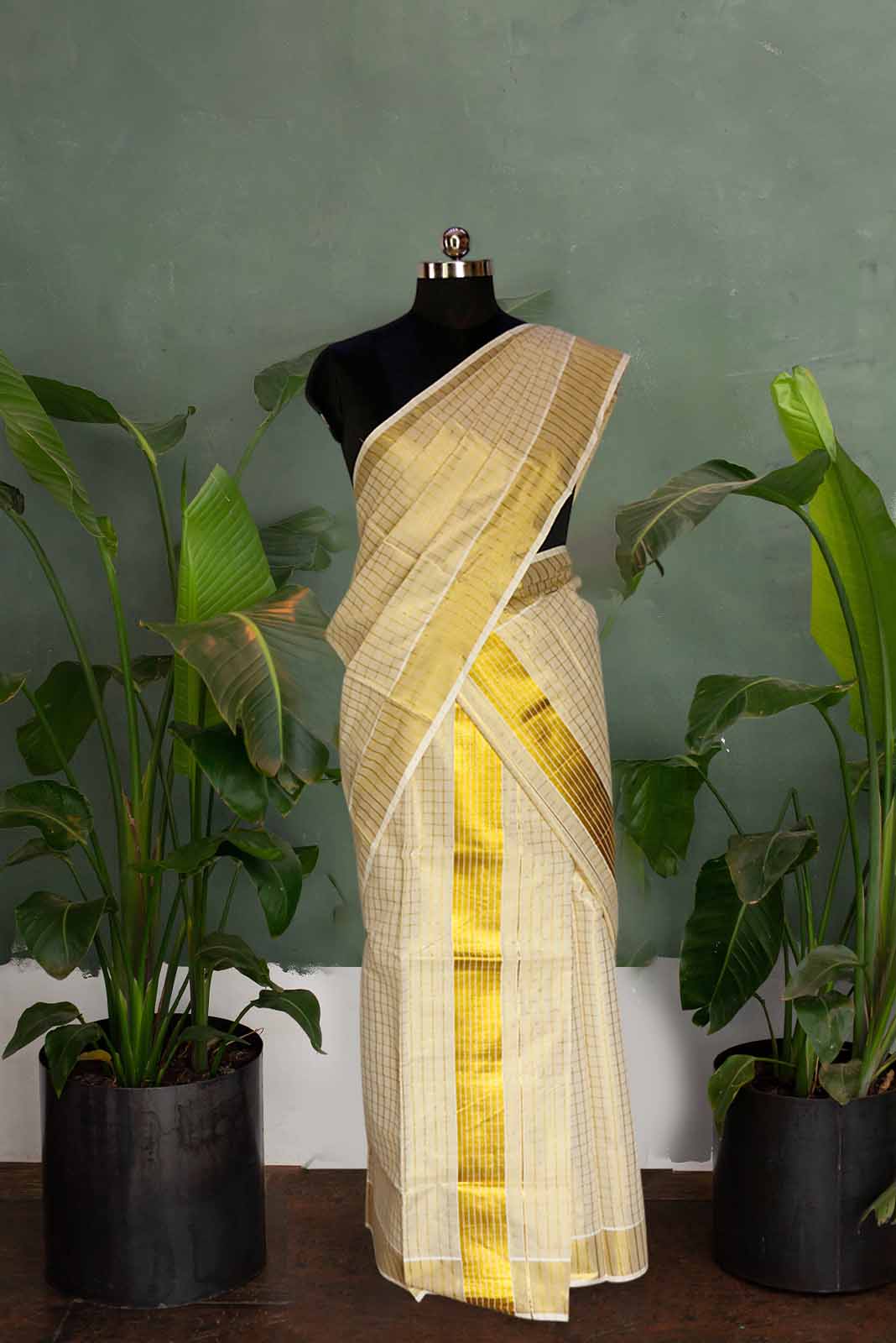 Golden Checked Kerala Tissue Kasavu Set Mundu.