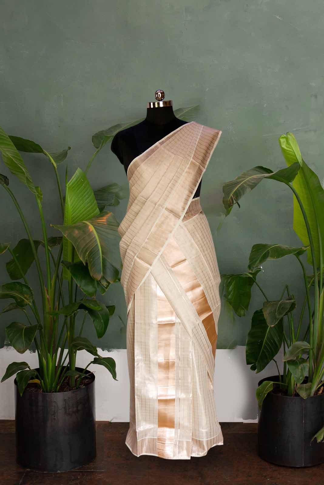 Kerala Style Copper Checked Tissue Set Mundu
