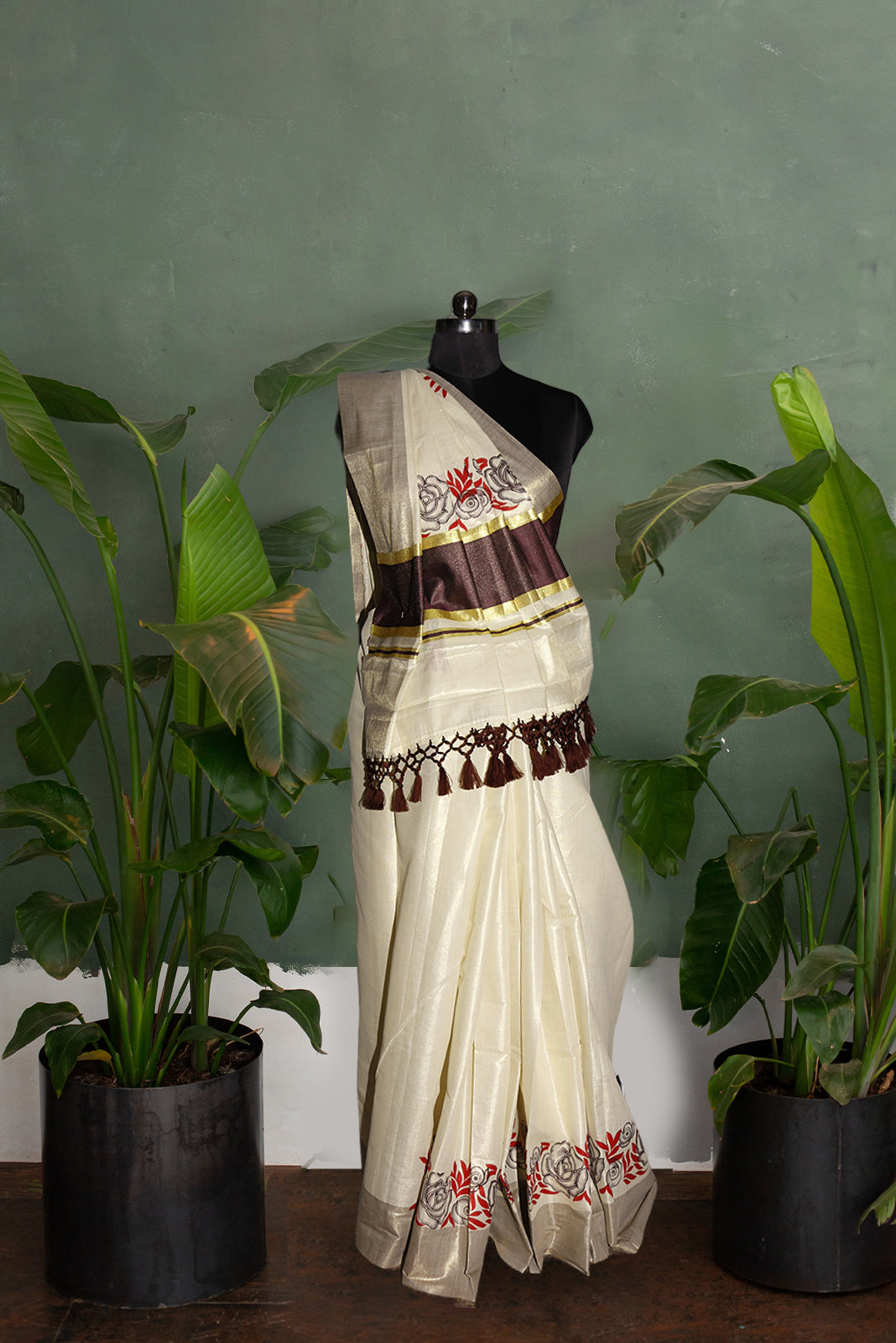 Coffee Brown and Red Floral Printed Kerala Tissue Kasavu Saree