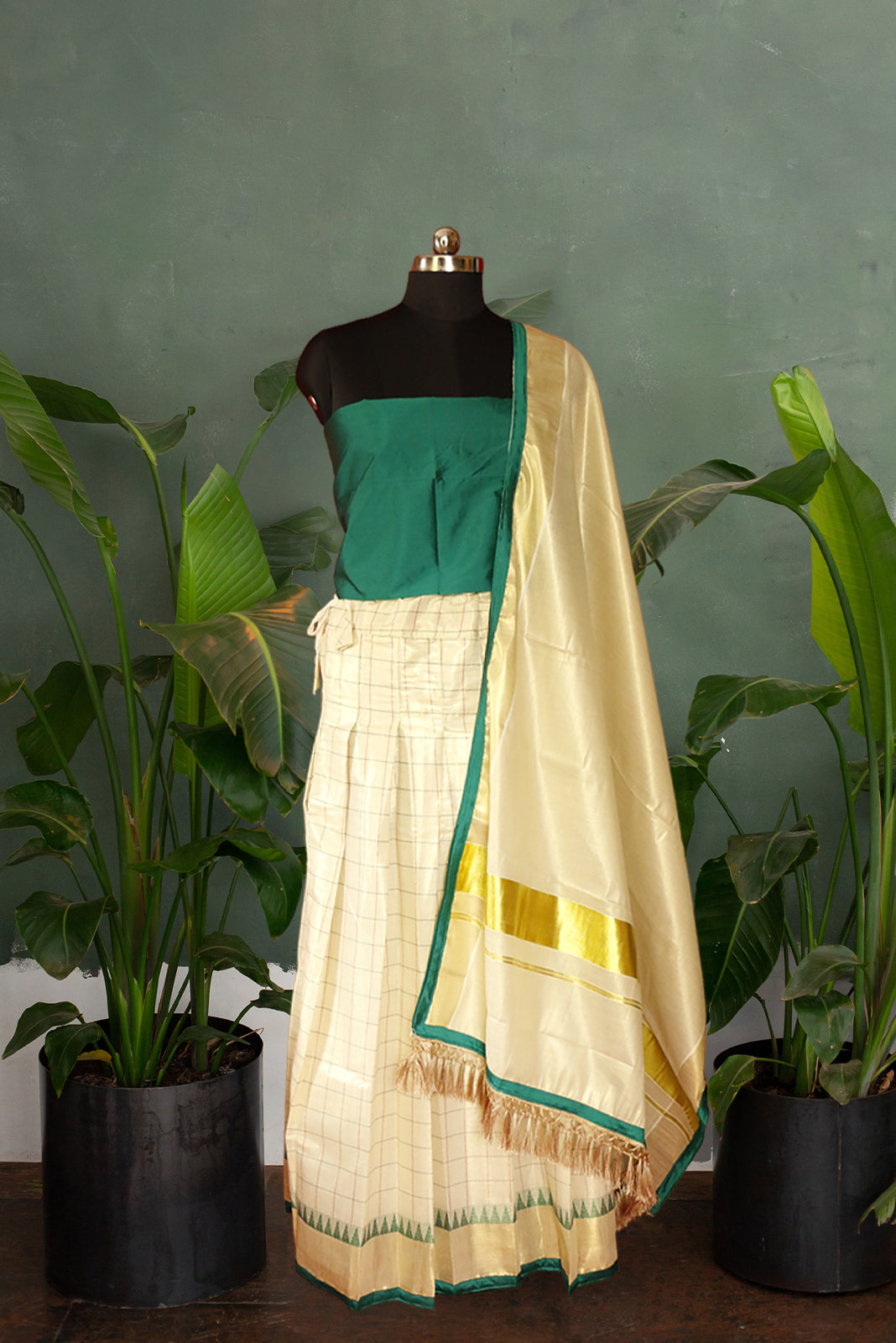 Checked Green Temple Bordered Kerala Tissue Kasavu Saree / Dhavani Set