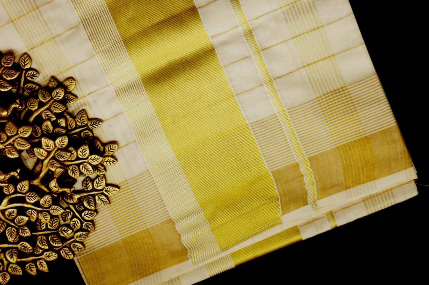 Checked Kerala Cotton Kasavu Saree