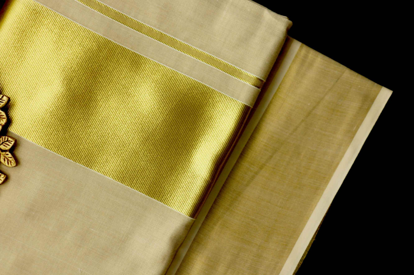 Traditional Kerala Tissue Kasavu Saree